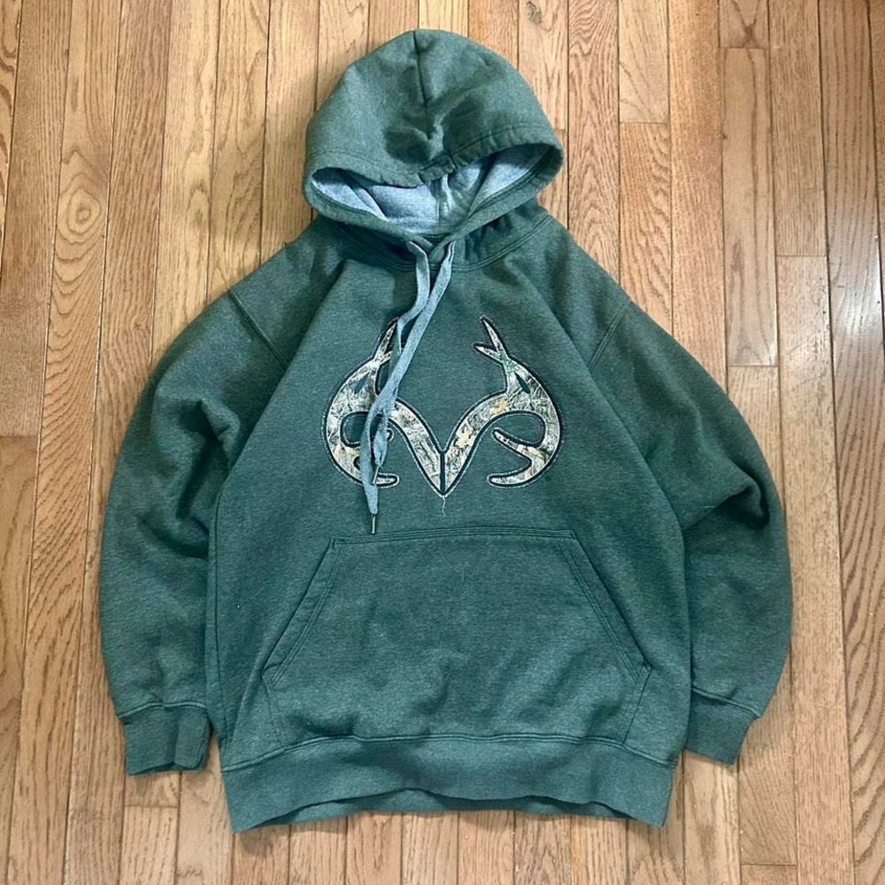 Vintage Earth Tone Real Tree‎ Camo Graphic Hoodie